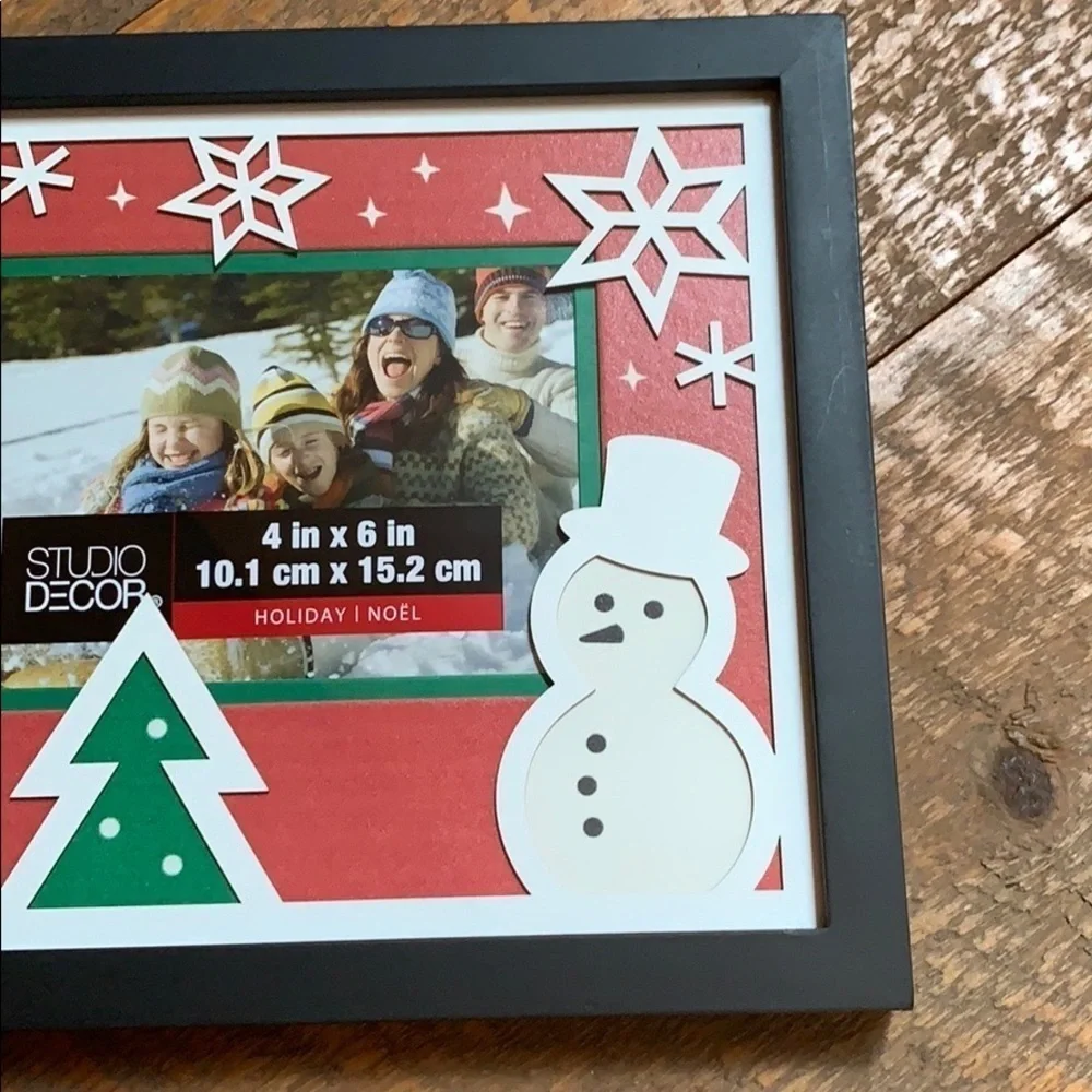 Studio Decor Christmas holiday photo frame for 4 x 6 photo New